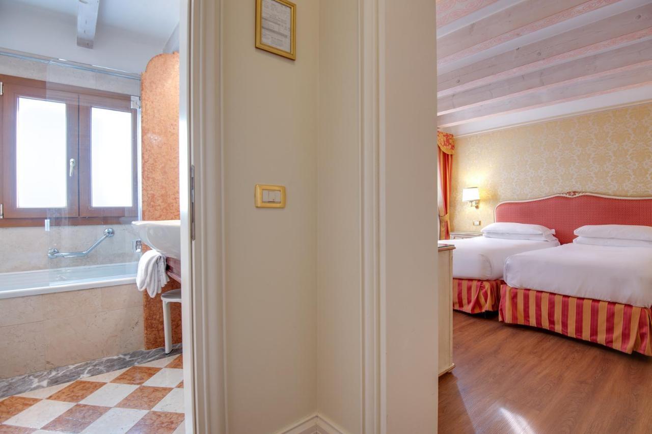 Hotel Antiche Figure Venezia Esterno foto