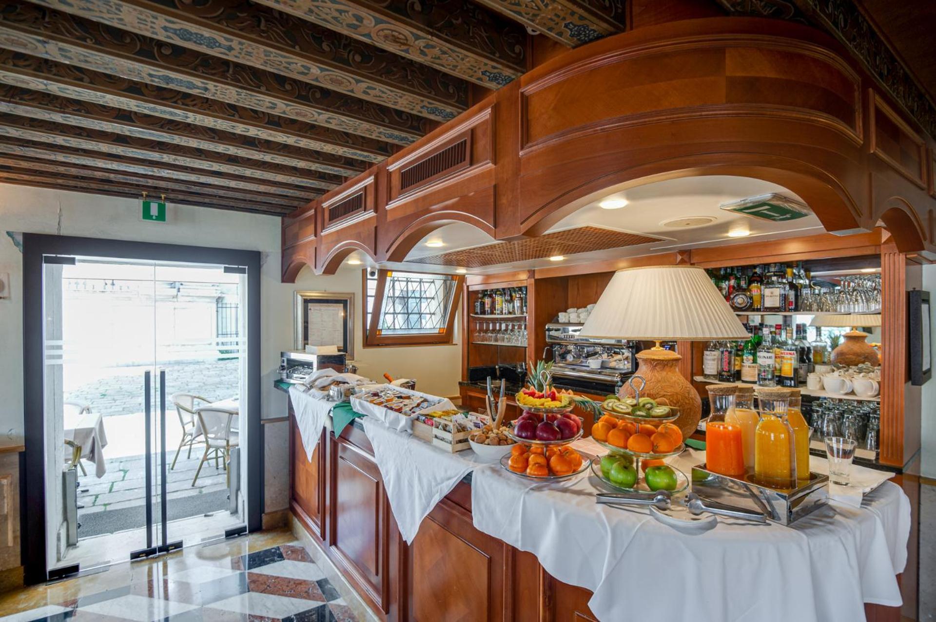 Hotel Antiche Figure Venezia Esterno foto