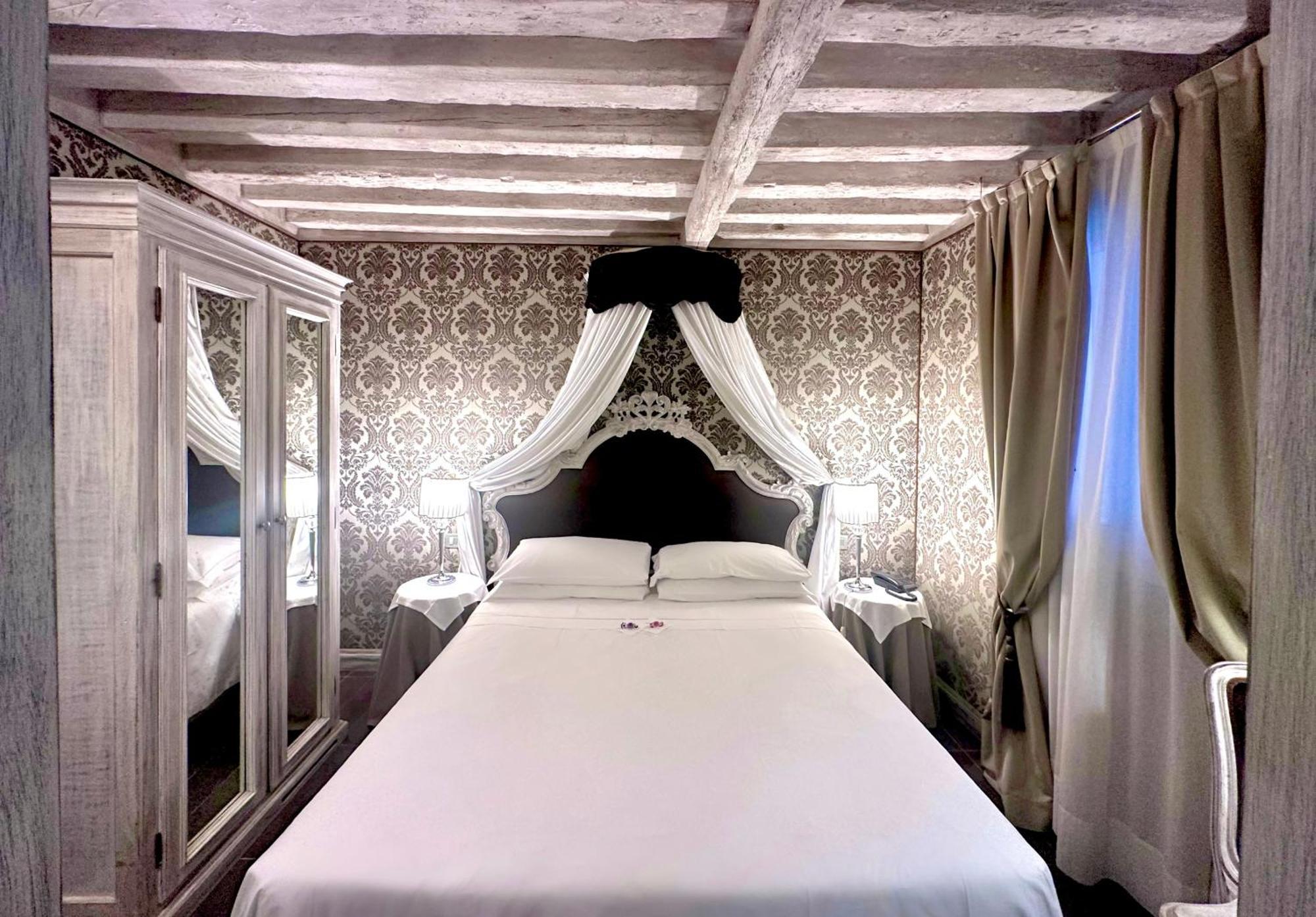 Hotel Antiche Figure Venezia Esterno foto