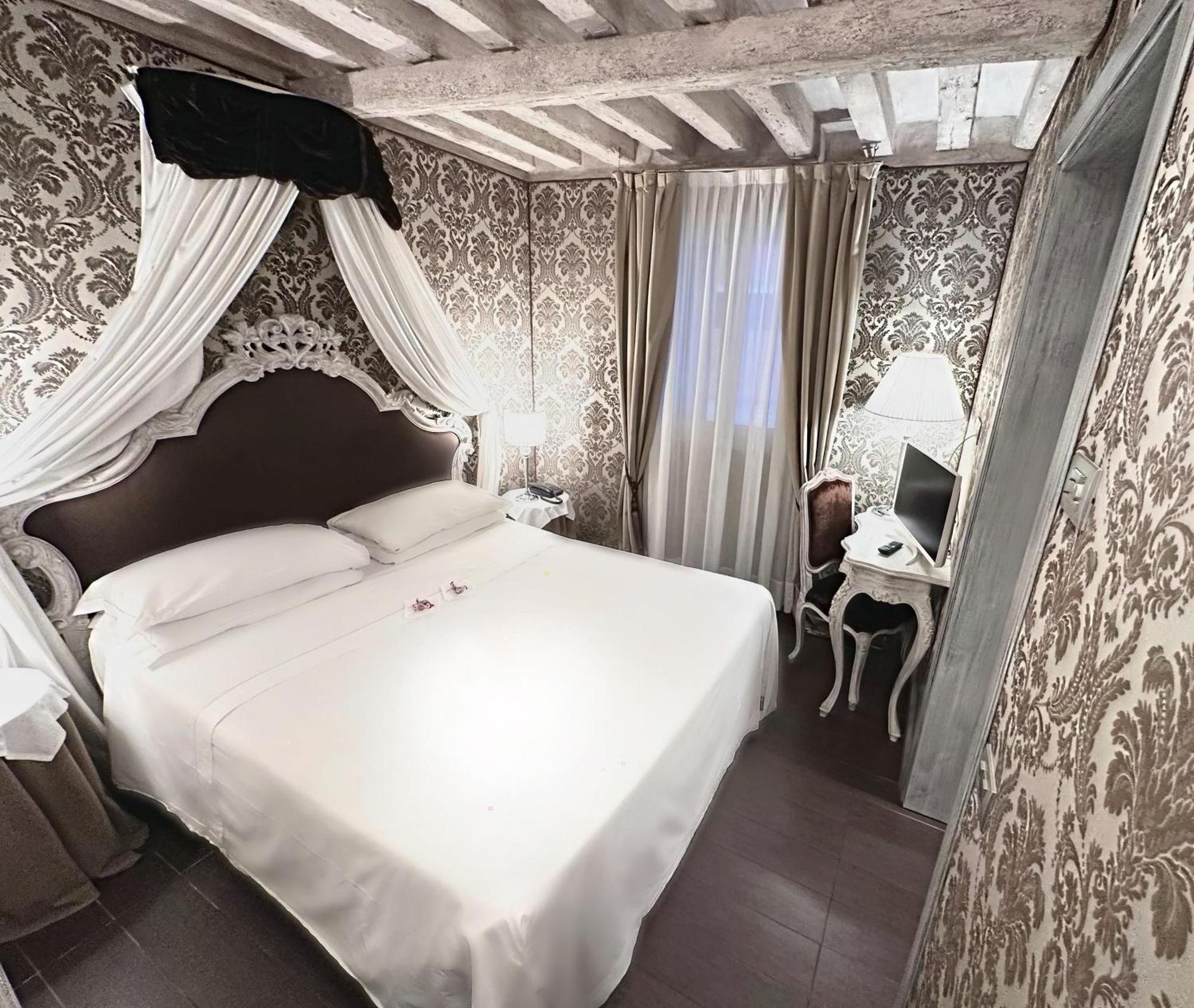 Hotel Antiche Figure Venezia Esterno foto