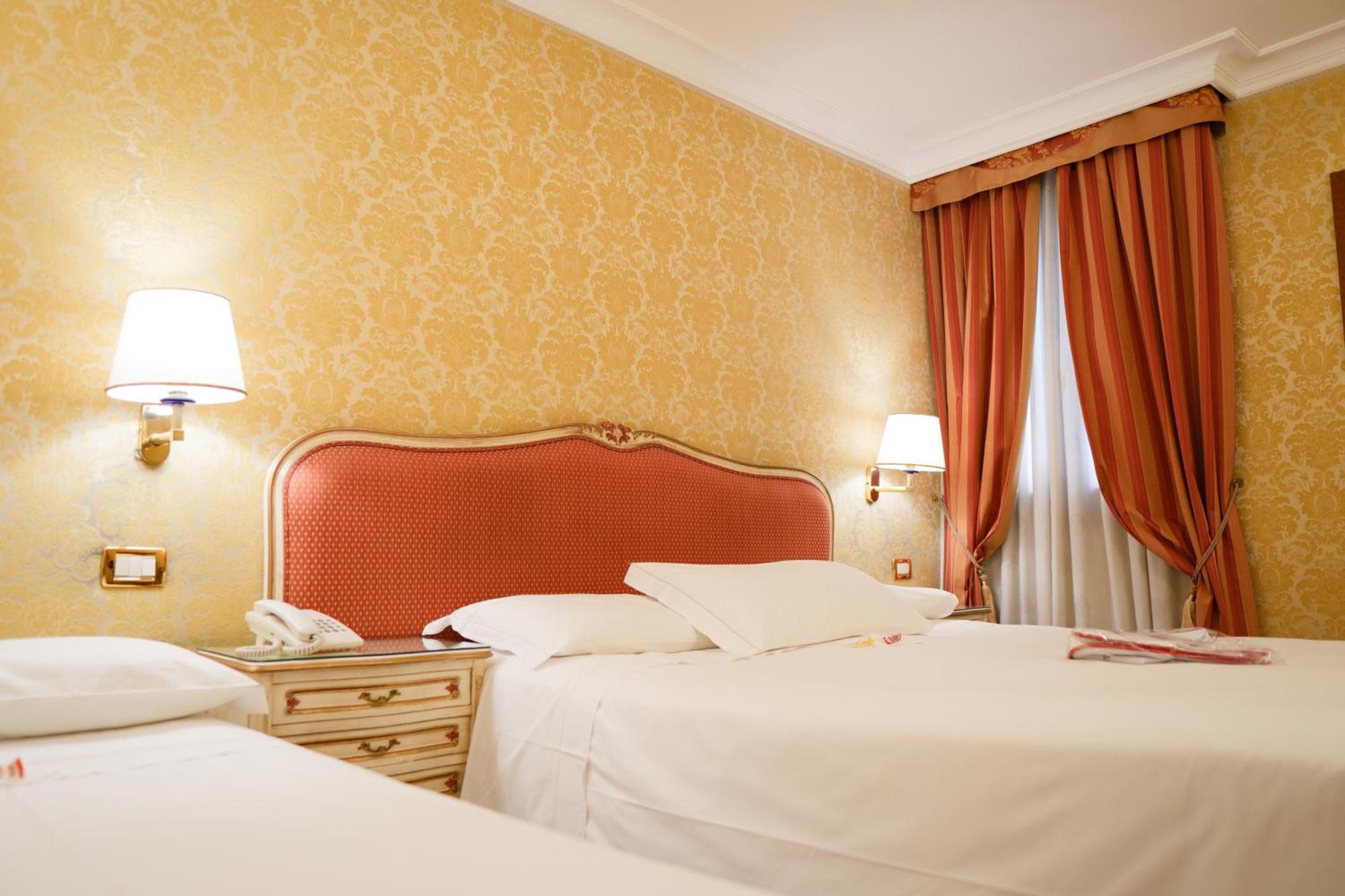 Hotel Antiche Figure Venezia Esterno foto