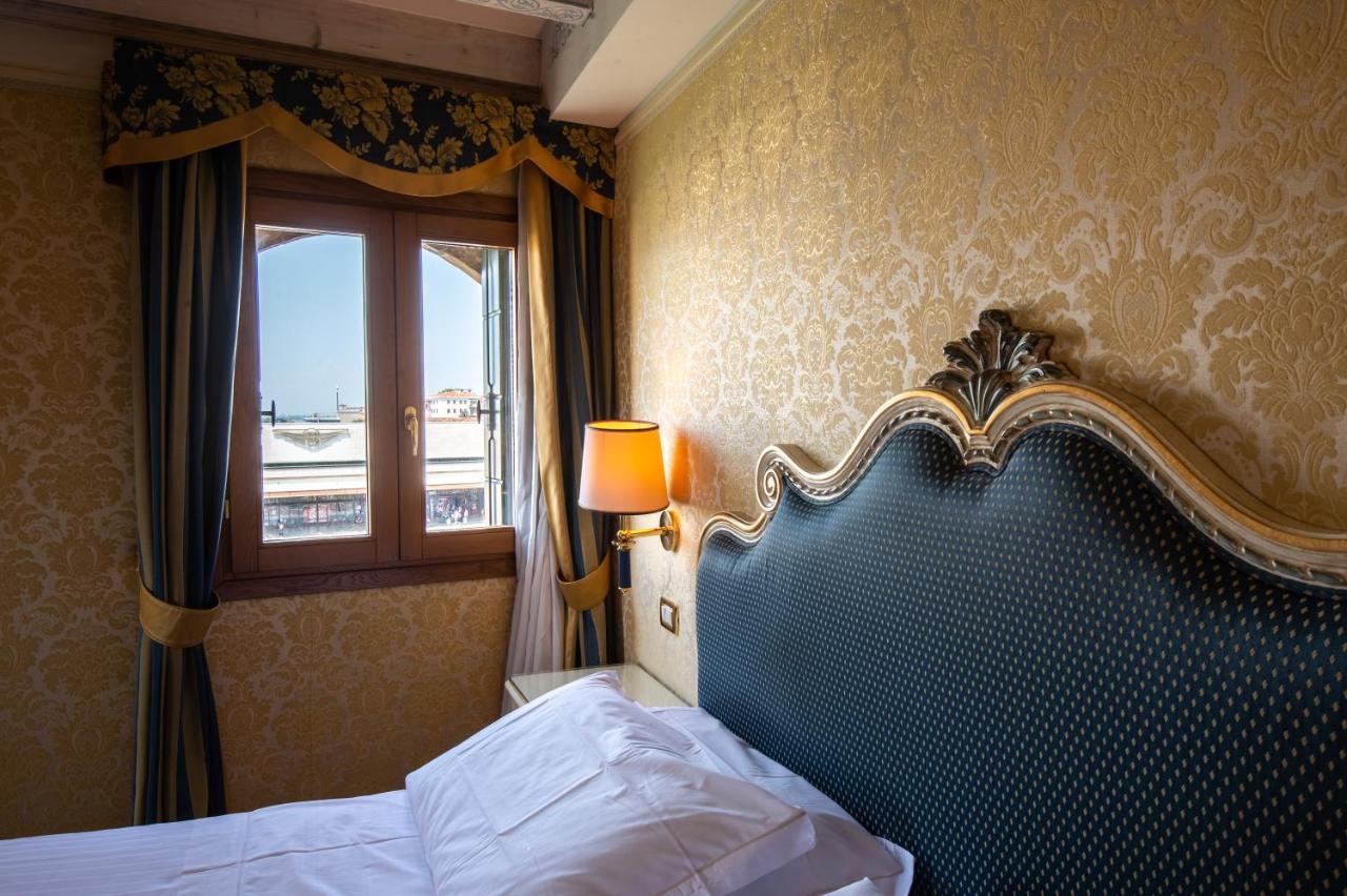 Hotel Antiche Figure Venezia Esterno foto